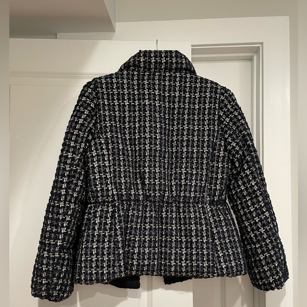 NWOT Ann Taylor Textured Tweed Sparkle Puffer Jacket in Navy Size Small - Picture 2 of 5